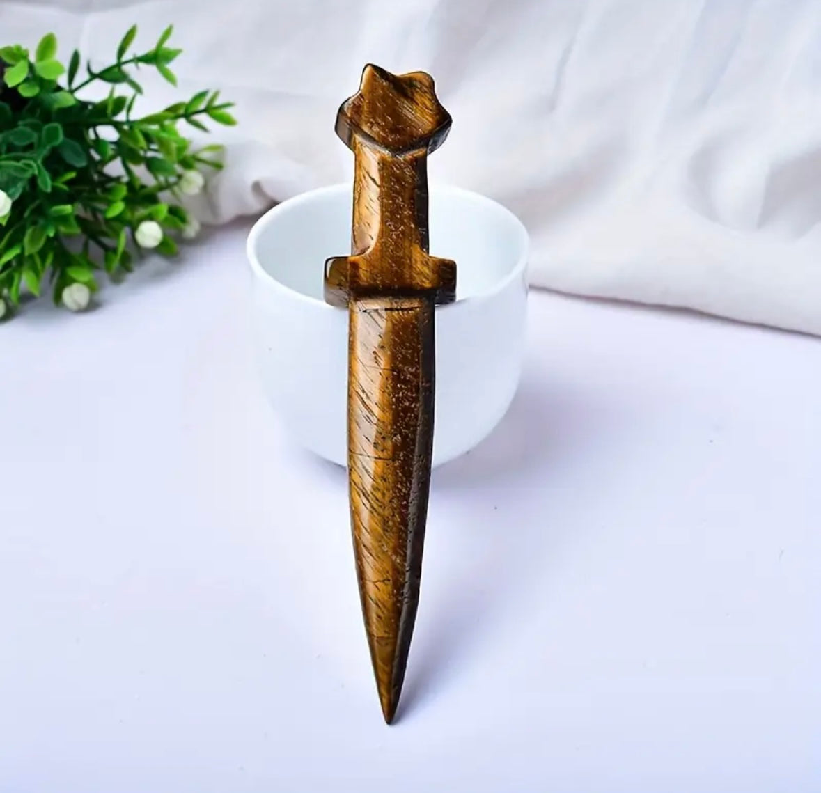 Mini athamé sculpté en pierre