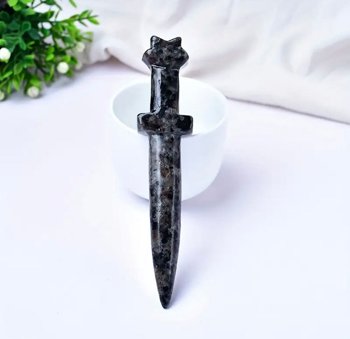 Mini athamé sculpté en pierre